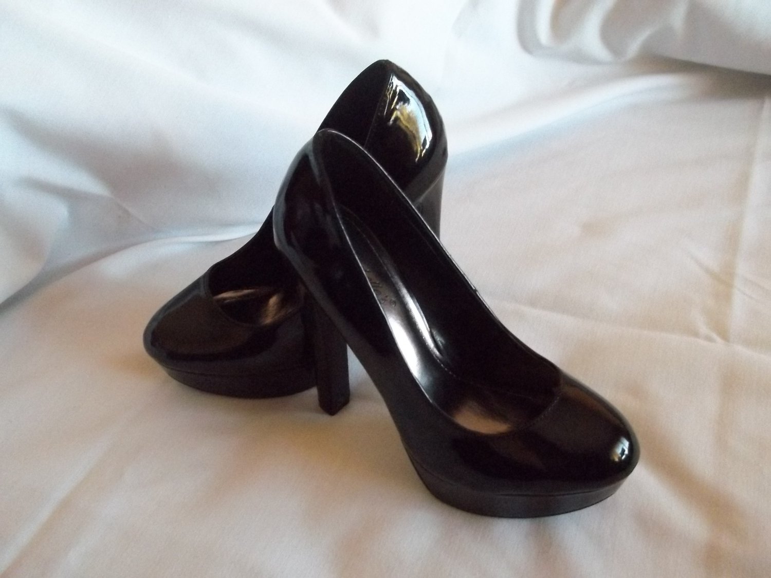 Round Toe Patent Leather Stiletto Platform Heels Size 7.5