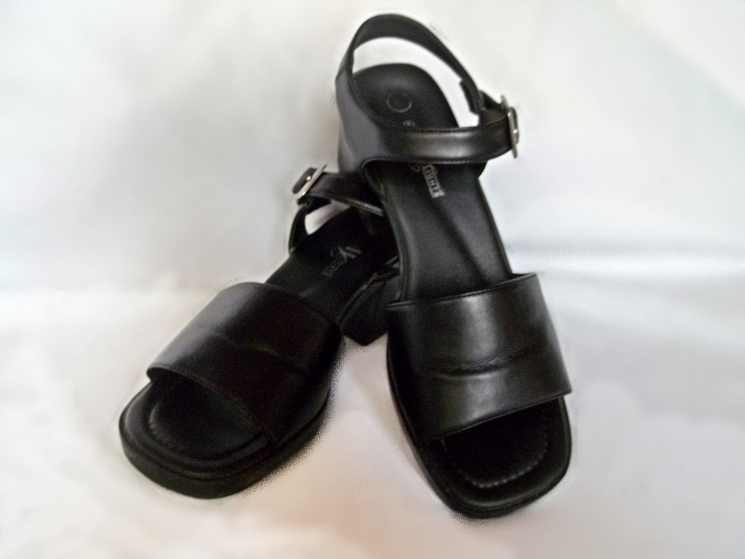 Smart Fit Black Sandals Size 8.5