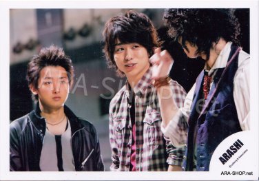 SHOP PHOTO - ARASHI - 2009 Crazy Moon [PV] #293