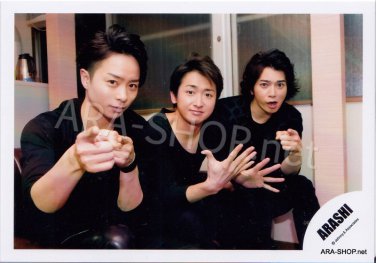 SHOP PHOTO - ARASHI - 2012 Face Down [PV] #387