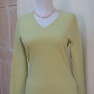 EUC - CLASSIQUES ENTIER Lime Green 100% Cashmere V-Neck Sweater - Size XS/S