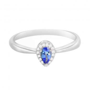 Tanzanite Ring with diamonds