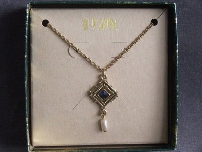 1928 Jewelry Company Victorian Inspired Necklace with a Faux Pearl Drip