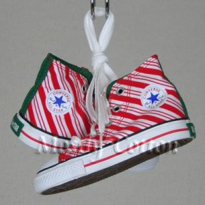 Converse CHUCK TAYLOR Infants 6-9m CANDY CANE High-Top Sneakers Shoes size 3 NEW