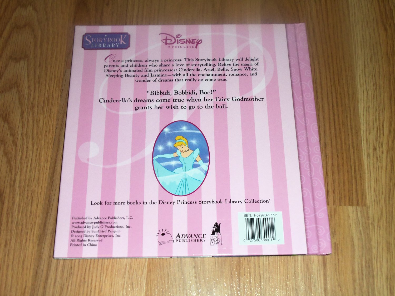 Disney Princess CINDERELLA Storybook Library - Volume 1 - NEW