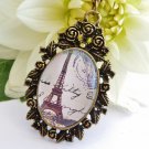 Romantic necklace with eiffel tower in bronze