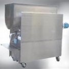 Sauce filling machine