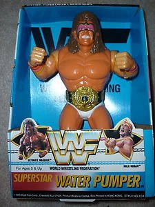 WWF Superstar Water Pumper Squirt Gun Ultimate Warrior Action Figure 1990 wwe
