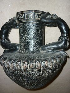 Native American Indian Maize Corn Vase Planter Display Piece 14"H