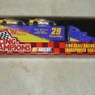 WCW Racing Champions Steve Grissom 29 Transporter w/2 Race Cars 1996 1/64 wwe