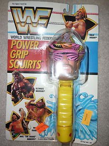 WWF Power Grip Squirts Macho King Man Randy Savage Squirt Gun 1990 action figure