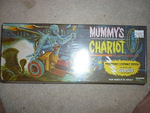 Polar Lights Mummy's Chariot Model Kit action figure Frightening Lightning Ed.