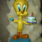 Looney Tunes Tweety Bird Happy Birthday Bobble Head Nodder 1995 action figure
