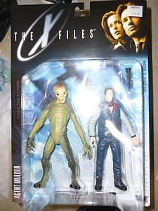 McFarlane X-Files Fight Future Movie Series 1 Agent Mulder Alien Action Figure