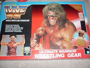 Hasbro WWF Ultimate Warrior Wrestling Gear T Shirt w/Action Figure Poster 17x11