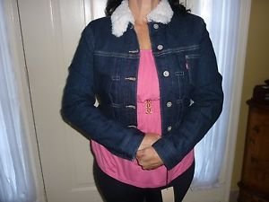 Levis Womens Trucker Jean Jacket Faux Fur Shearling Sz M Med Winter Coat $88 Ret