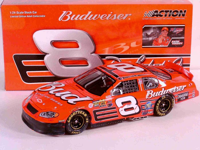NASCAR action 1/24 x 2 - Dale Earnhardt Jr. #8 Budweiser/U.S. Olympic Team 2000