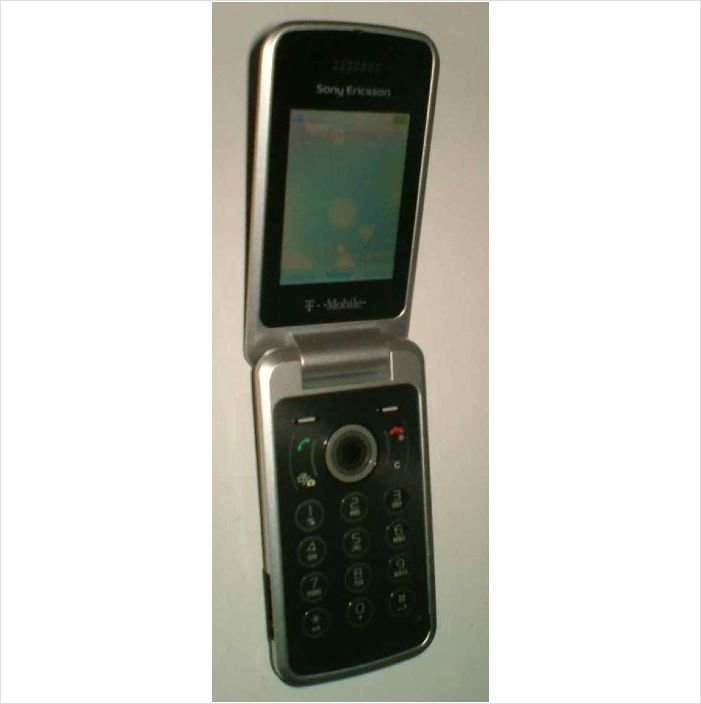 Sony Ericsson TM717 Equinox (TMobile) GSM phone