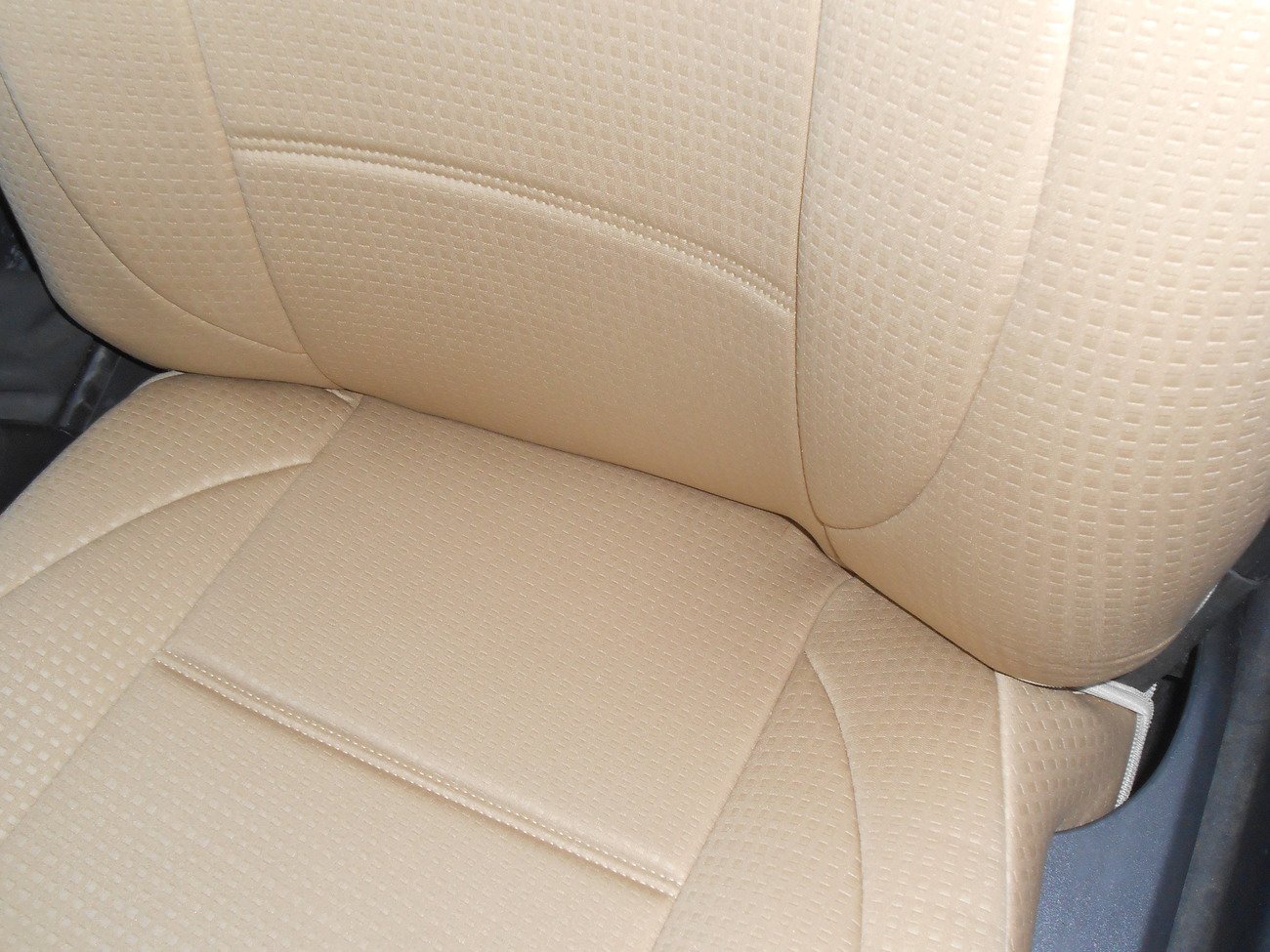 TWO FRONT CUSTOM SYNTHETIC DIAMOND CAR SEAT COVERS (Fits VOLVO XC60 ...