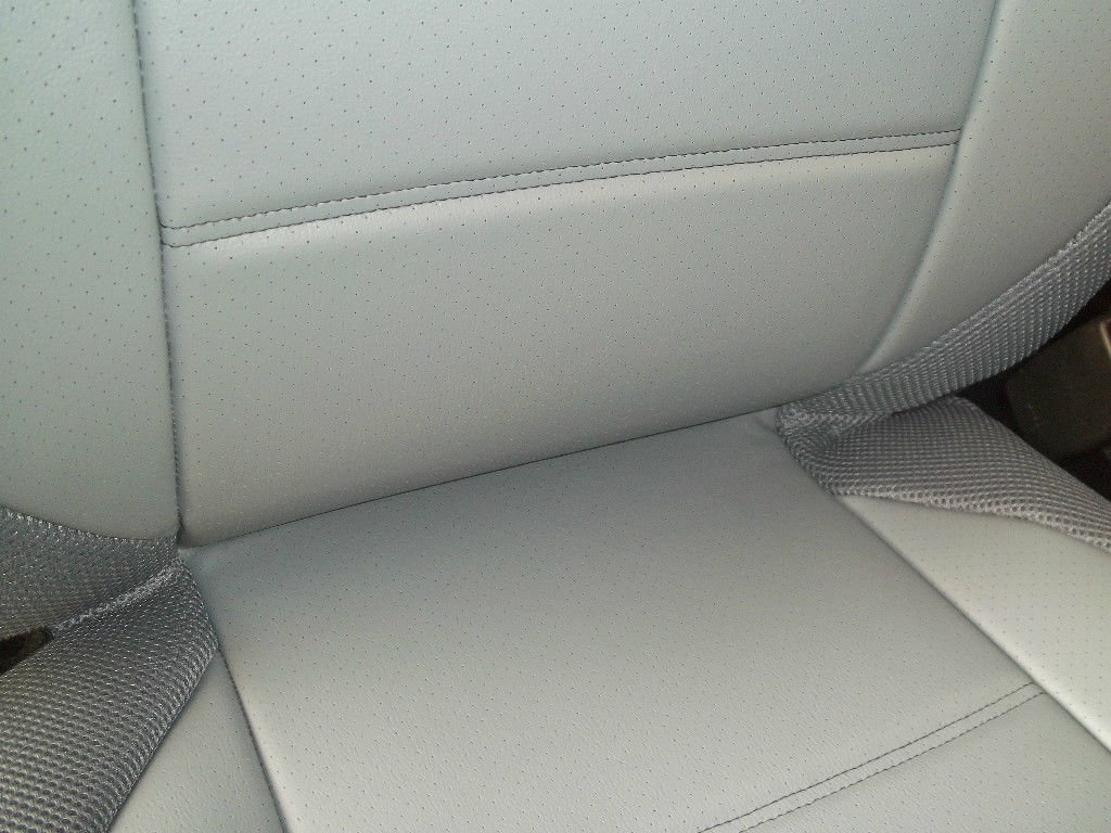 MIX LEATHERETTE & SYNTHETIC TWO FRONT CUSTOM GRAY CAR SEAT COVERS fits