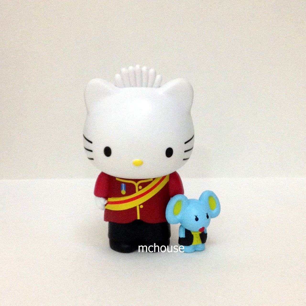 7-11 HK Sanrio 40th Anniversary Hello Kitty & Friends Hello Party Figurine Daniel