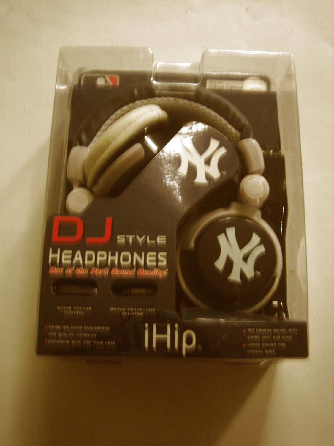 New iHip DJ STYLE NY YANKEES HEADPHONES
