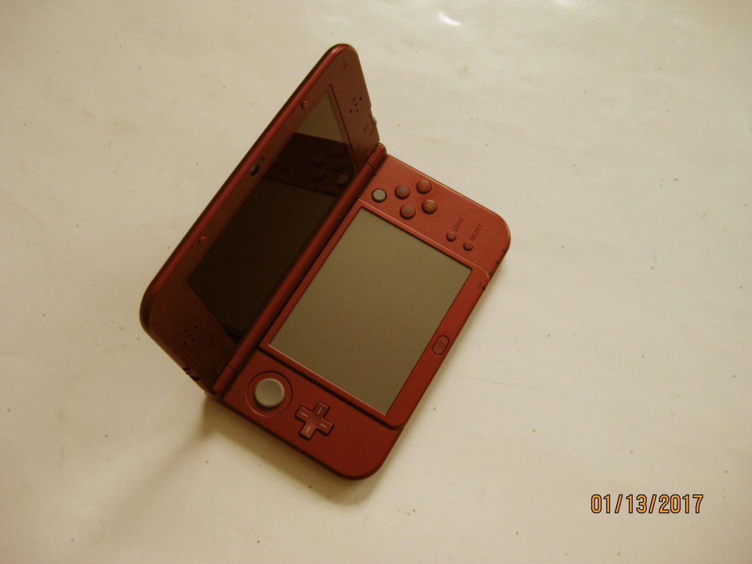 Red Nintendo New 3ds xl w Call of Duty Black Ops & More!!!