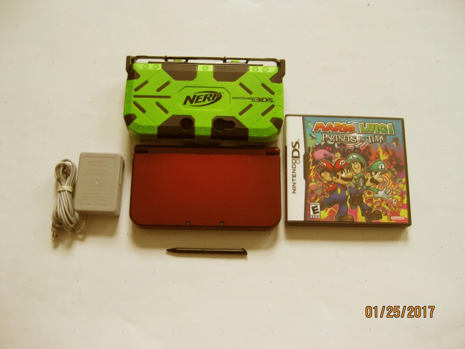 Red Nintendo New 3ds xl w Partners In Time & More!!!