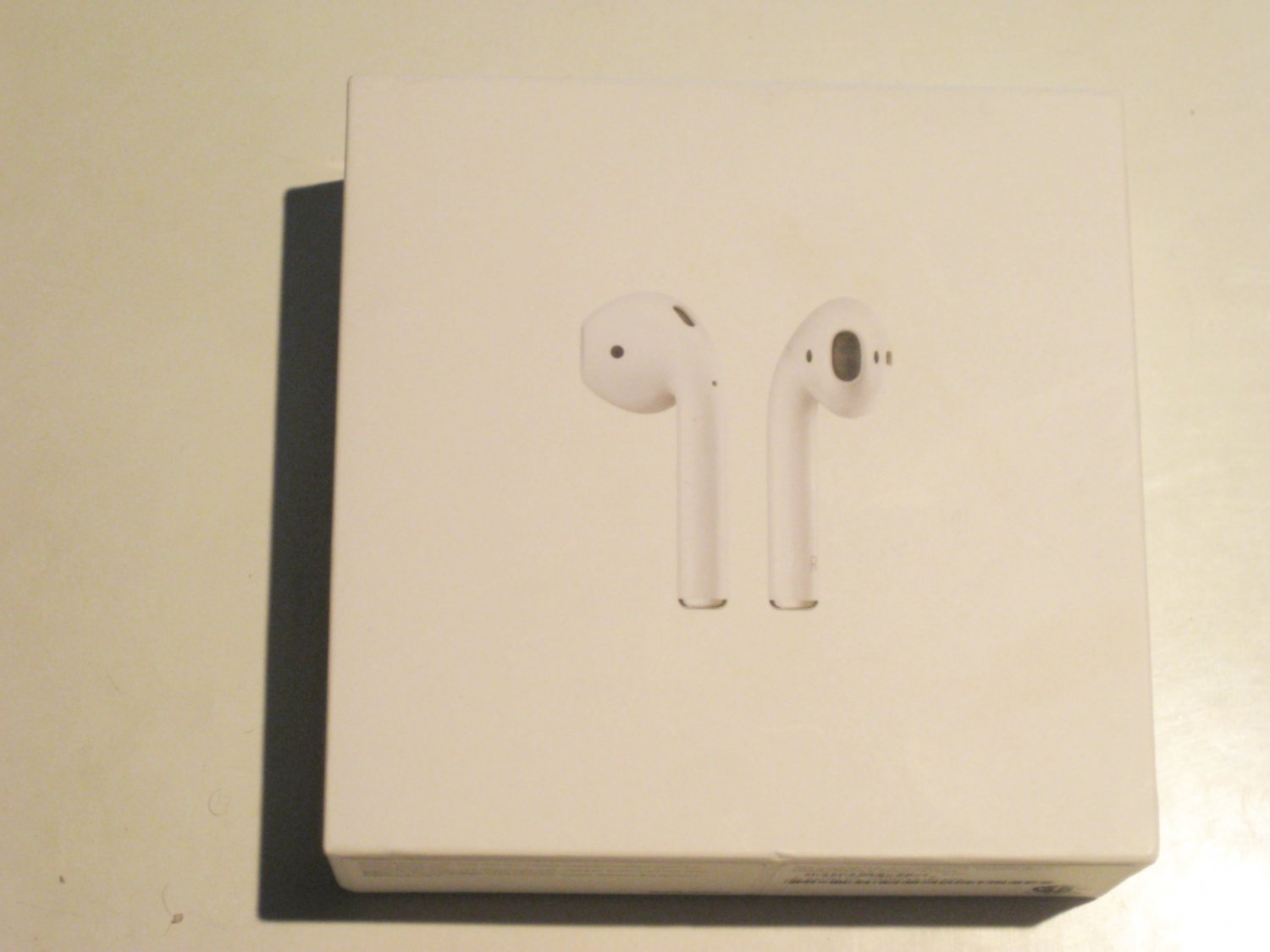 9.2/10 Genuine Apple Airpods 2nd Gen!!!