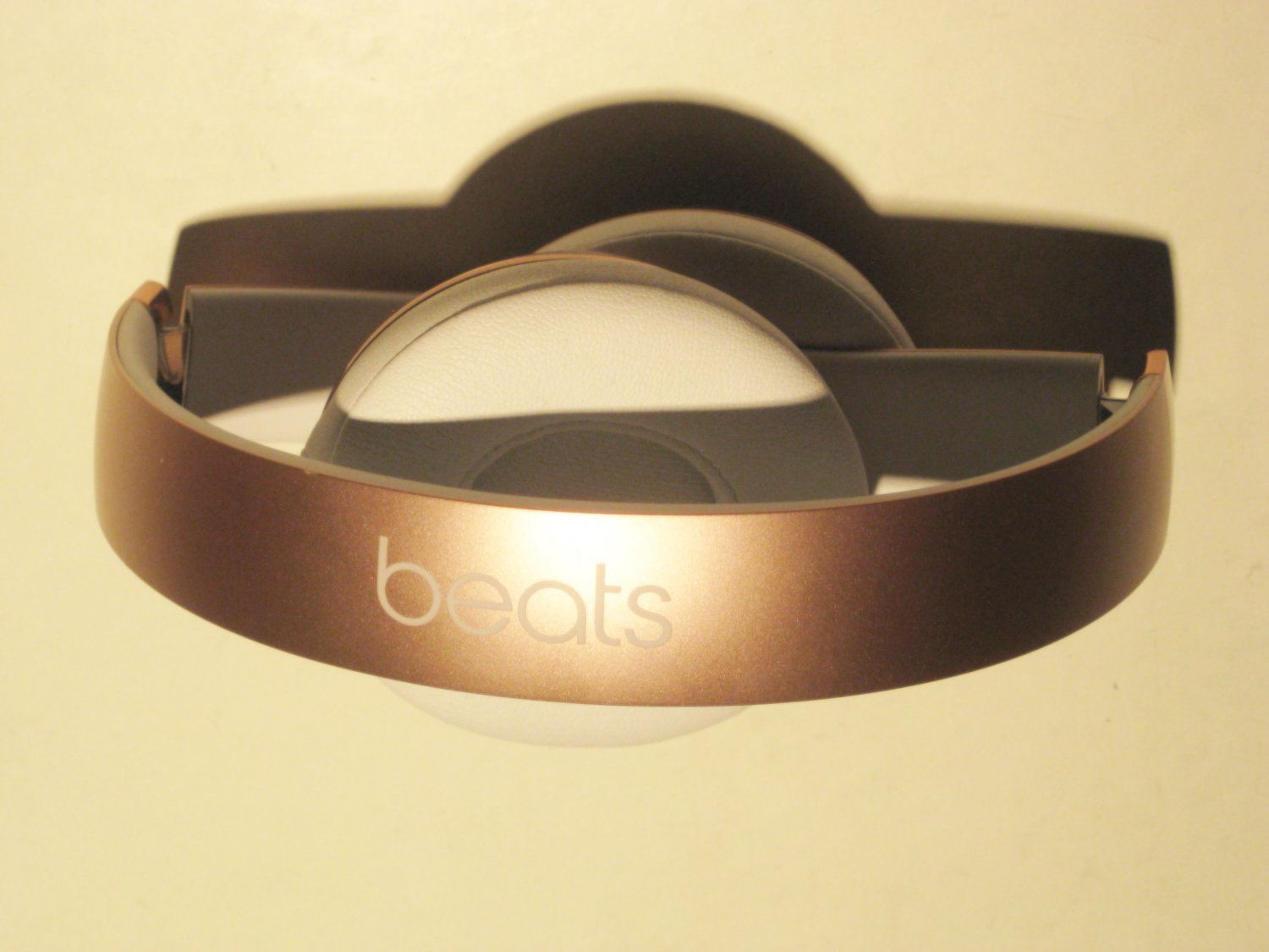 Excellent 9.5/10 Beats Solo 3 Bluetooth Headphones (Rose Gold)