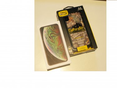 9.3/10 256gb  Unlocked A1921 Iphone Xs Max Bundle!