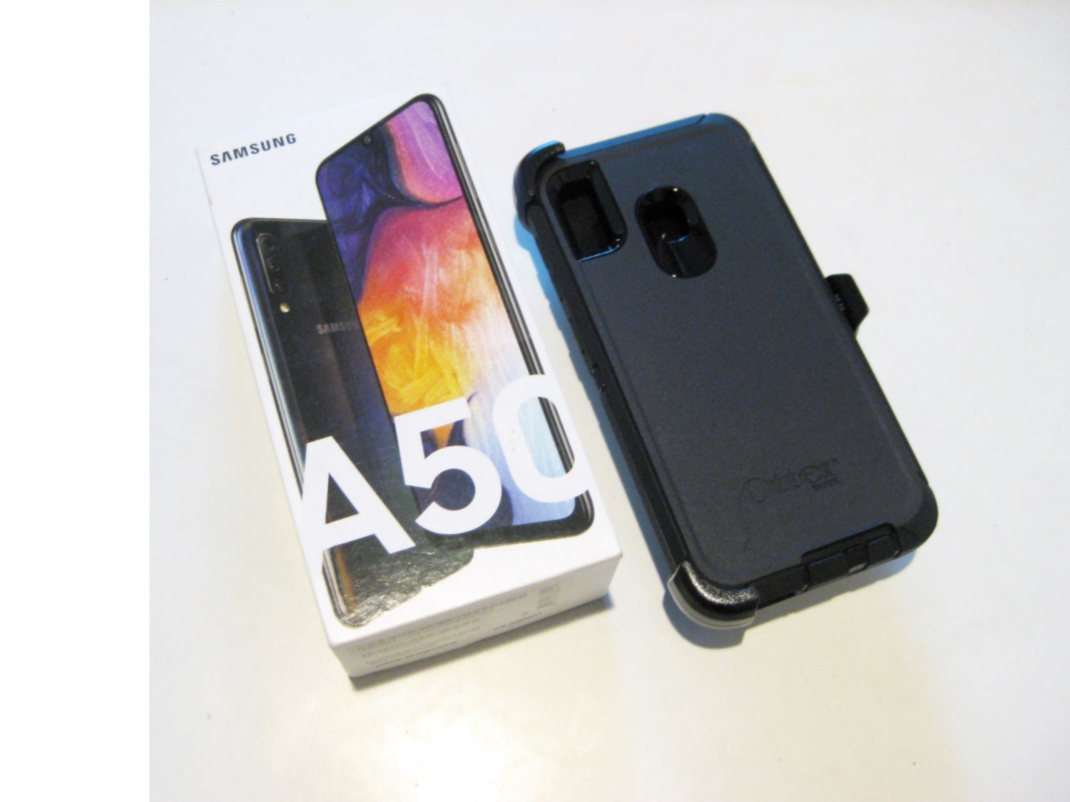New Cond 64gb Fact. Unlocked Samsung A50 Deal! Warrnty 07/21