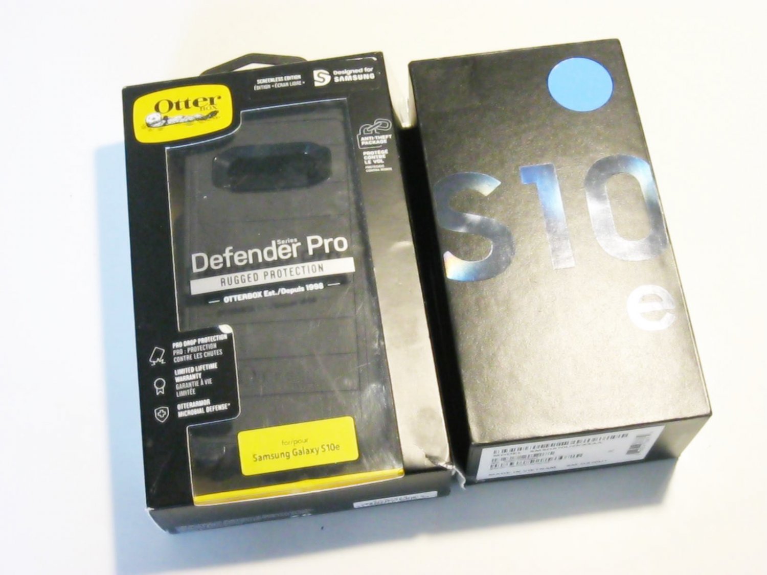 Like-new   Fact. Unlocked 128gb Samsung Galaxy S10e SM-G970U1