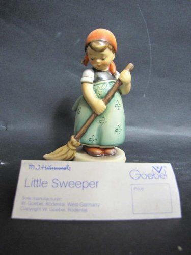 Goebel Hummel # 171 Little Sweeper Figurine