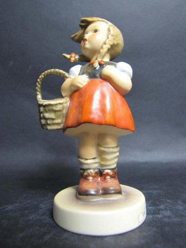 Goebel Hummel # 96 Little Shopper Figurine
