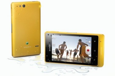 Sony XPERIA go ST27i 8GB 3G WIFI 5MP GPS Unlocked Cell Phone Yellow
