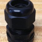 Lot of 100 1/2 " NPT - Strain Relief, Cord Grip, Cable Gland w/nut/gasket - NEW