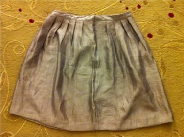 NWT Old Navy Metallic Pleated Skirt Size 8 New  Gray/Cream