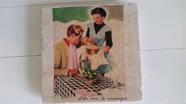 Retro Couple Design 2 Tumbled Tile Trivet