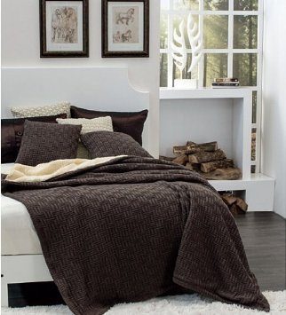 Reversible blanket full size