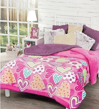 Reversible hearts blanket full