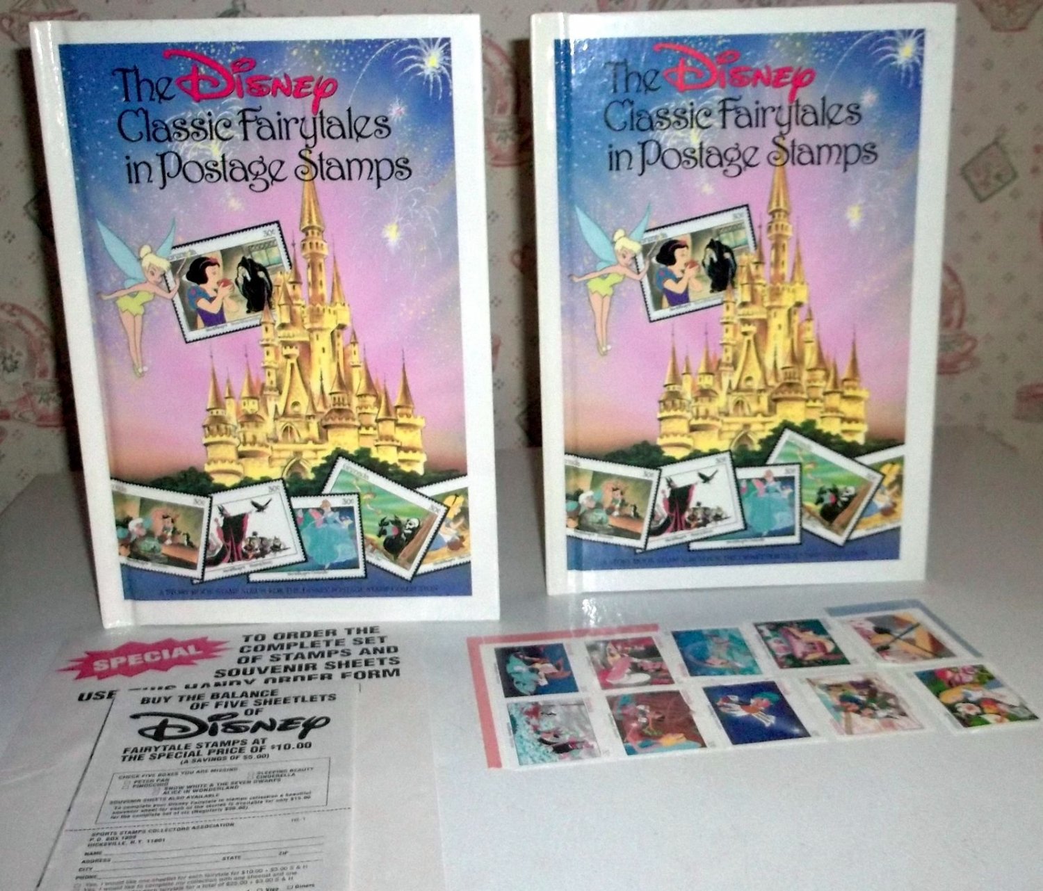 DISNEY Classic Fairytales In Postage Stamps With Stamps Snow White lot of 2