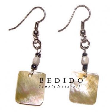 Dangling 25mmx30mm Rectangular Black Lip W/ Troca Beads Shell Earrings