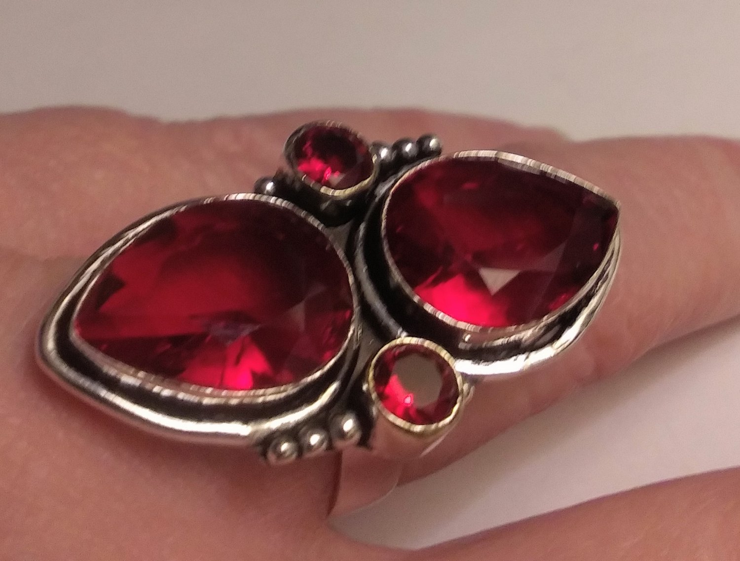 Unique 925 Sterling Silver Garnet Ring