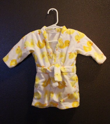 Neutral Carters Duck Bath Robe Yellow and White