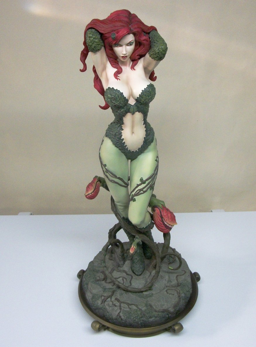 sideshow poison ivy green with envy