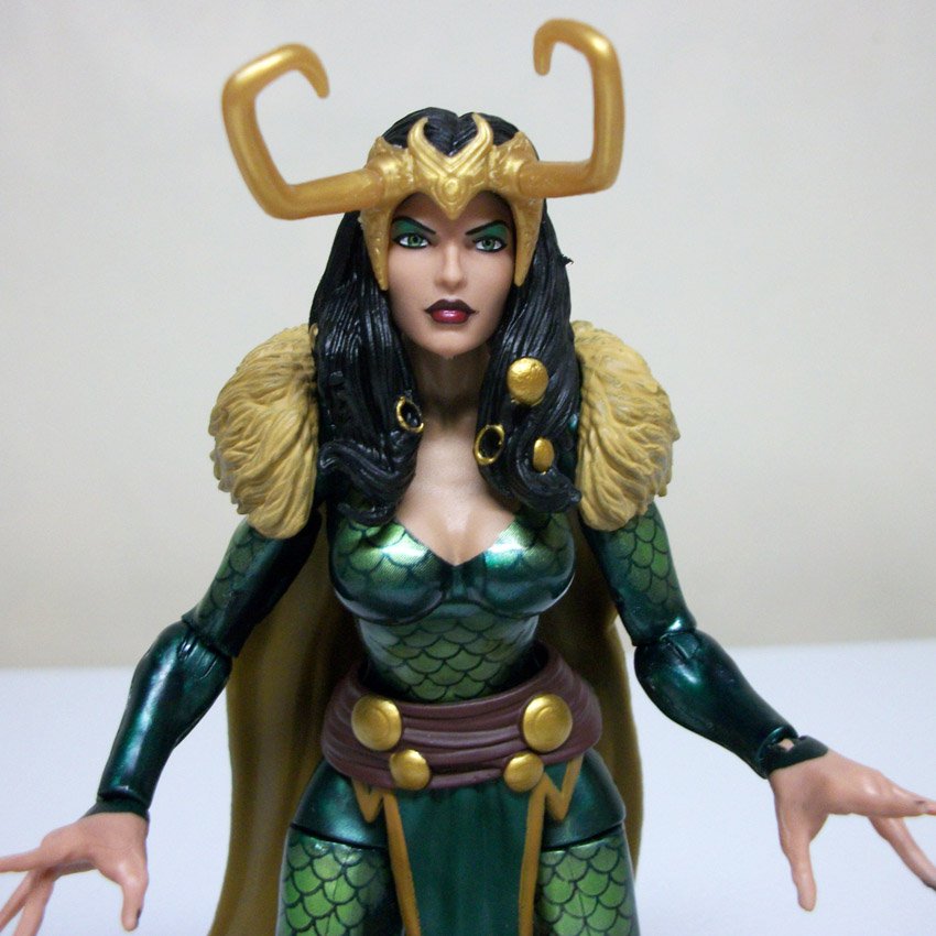 female loki figure