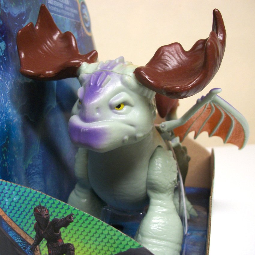 Crimson Goregutter How to Train Your Dragon 3 The Hidden World movie antlers HTTYD Spin Master 2019