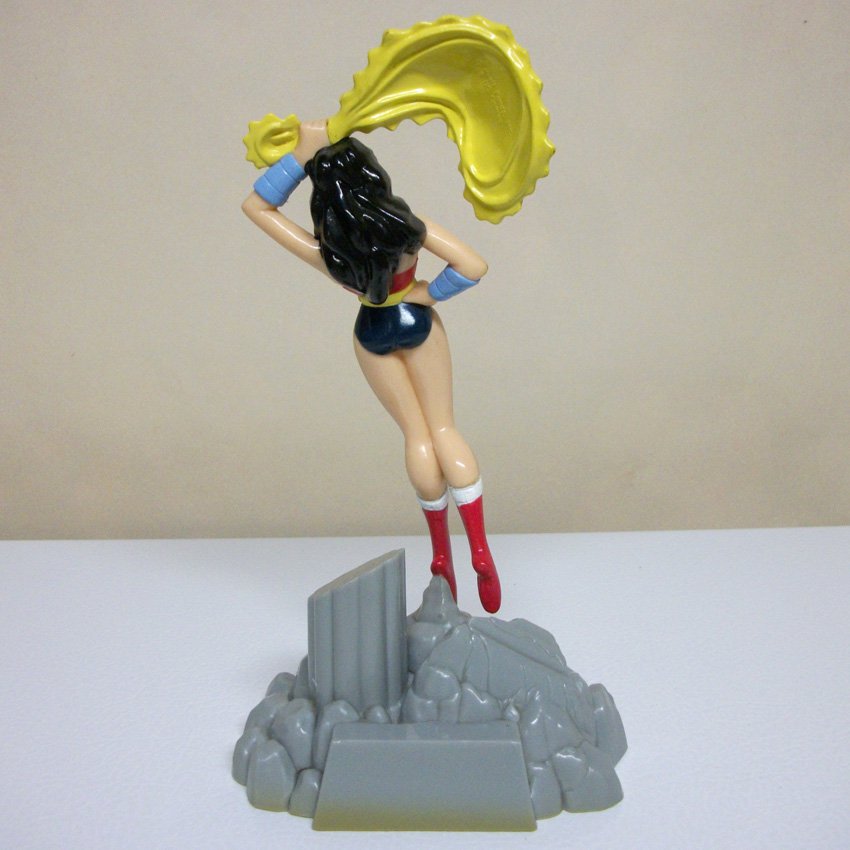 wonder woman lasso toy