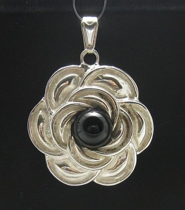 STYLISH STERLING SILVER PENDANT FLOWER ONYX SOLID 925